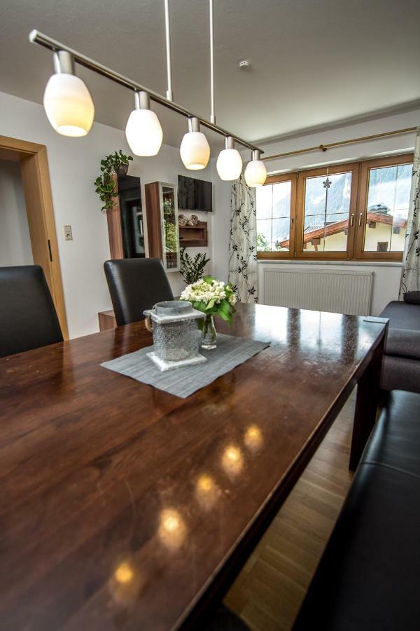 Appartement Alpsapart Regina à Schwendau Extérieur photo